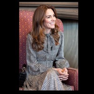 Zara tooth hound dress worn by duchess